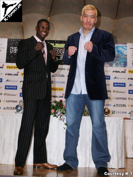 K-1 World Grand Prix 2005 Final Press Conference (Remy Bonjasky, Hong-man Choi) (K-1 WORLD GRAND PRIX 2005 FINAL)