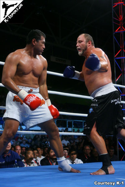 Ray Sefo, Francois Botha (K-1 World Grand Prix 2006 in Auckland)
