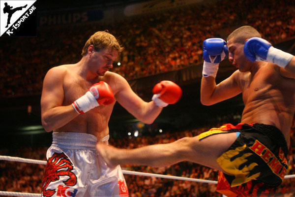  Alexey Ignashov, Gokhan Saki (K-1 World Grand Prix 2006 in Amsterdam)