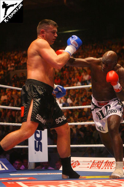 Peter Aerts vs. Ernesto Hoost