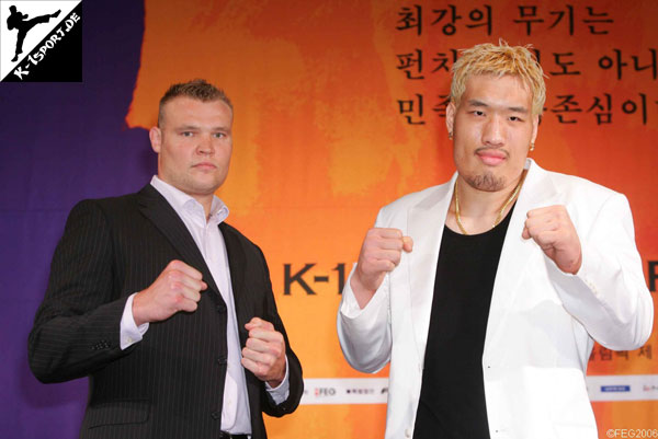 Press Conference (Semmy Schilt, Hong-man Choi) (K-1 World Grand Prix 2006 in Seoul)