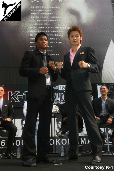 Pressekonferenz (Buakaw Por.Pramuk, Yoshihiro Sato) (K-1 World Max 2006 World Tournament Final)