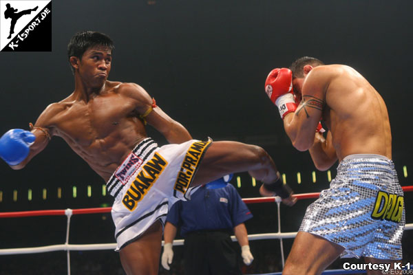 Buakaw Por.Pramuk vs. Drago