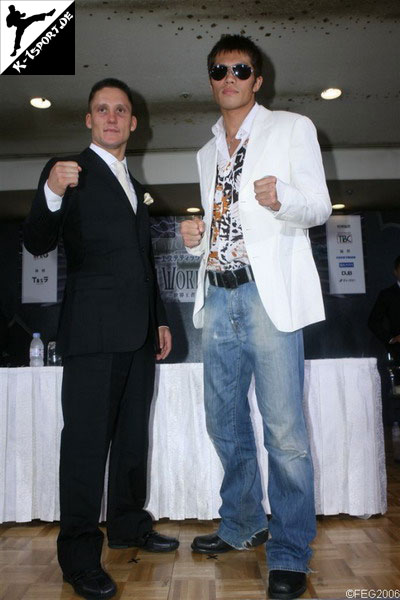 Pressekonferenz (Andy Souwer, Taishin Kohiruimaki) (K-1 World Max 2006 Champions' Challenge)