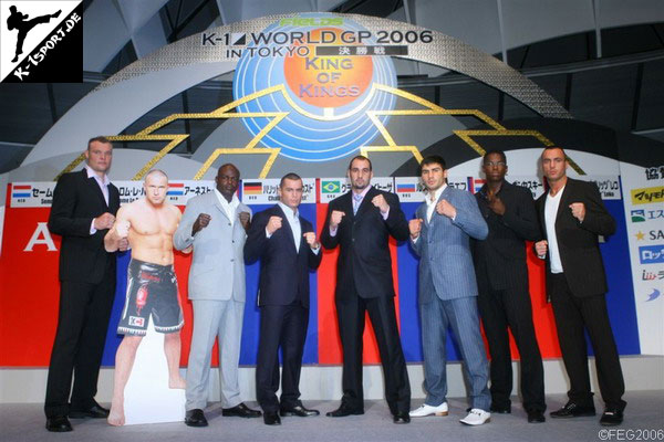 Auslosung (Semmy Schilt, Jerome Le Banner, Ernesto Hoost, Chalid 'Die Faust', Glaube Feitosa, Ruslan Karaev, Remy Bonjasky, Stefan Leko) (K-1 WORLD GRAND PRIX 2006 FINAL)