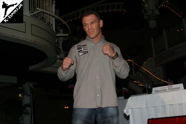 Press Conference (Brecht Wallis) (K-1 World Grand Prix 2007 in Amsterdam)