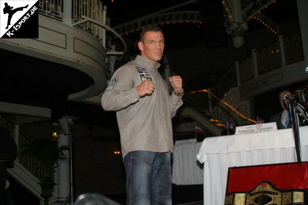 Press Conference (Brecht Wallis) (K-1 World Grand Prix 2007 in Amsterdam)
