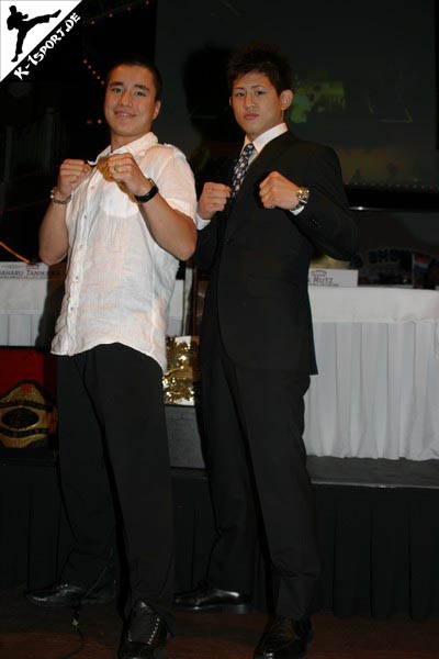 Pressekonferenz (Roy Tan, Hiroya) (K-1 World Grand Prix 2007 in Amsterdam)