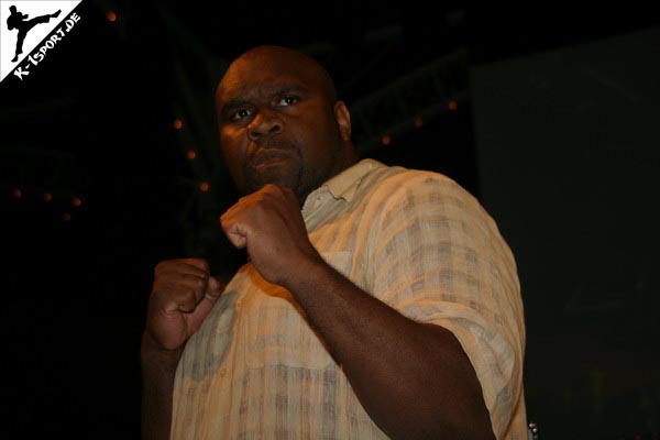 Pressekonferenz (Bob Sapp) (K-1 World Grand Prix 2007 in Amsterdam)