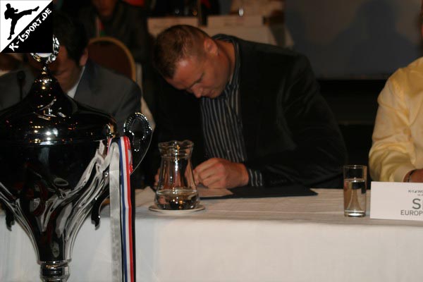 Press Conference (Semmy Schilt) (K-1 World Grand Prix 2007 in Amsterdam)