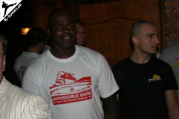 Pressekonferenz (Ernesto Hoost) (K-1 World Grand Prix 2007 in Amsterdam)