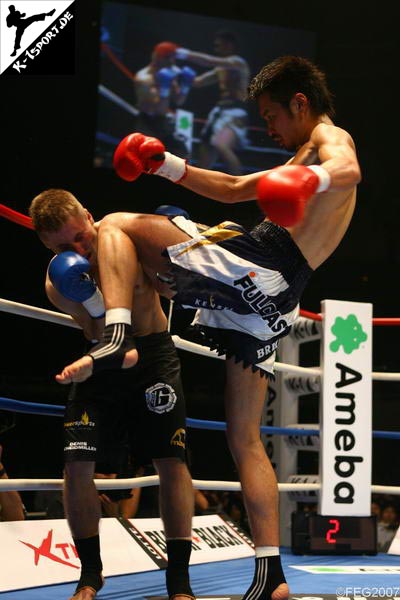 Denis Schneidmiller vs. Yoshihiro Sato