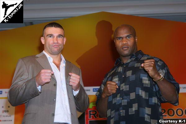 Press Conference (Peter Aerts, Gary Goodridge) (K-1 World Grand Prix 2006 in Sapporo)