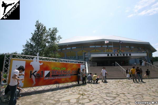 Makomanai Arena  (K-1 World Grand Prix 2006 in Sapporo)