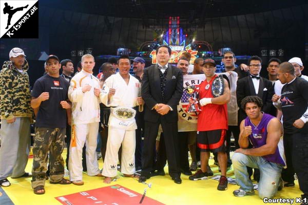 All Fighters Post Event (Tokimitsu Ishizawa, Ian Schaffa, Kazushi Sakuraba, Kestutis Smirnovas, Melvin Manhoef, Yoshihiro Akiyama, Don Frye, J.Z. Calvan, Antonio Silva, Carlos Newton, Genki Sudo, Shungo Oyama, Ivan Menjivar, Caol Uno) (Hero's 7 - Middle & Light Heavy Weight World Championship Tournament FINAL)