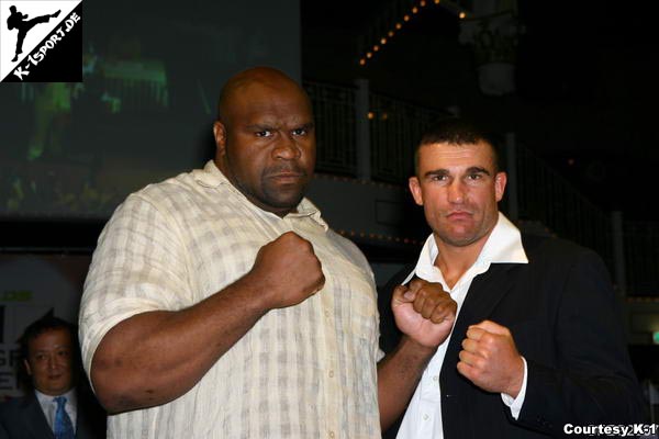 Pressekonferenz (Bob Sapp, Peter Aerts) (K-1 World Grand Prix 2007 in Amsterdam)