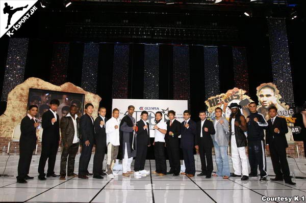 Alle Kämpfer auf der Pressekonferenz
 (Alexandre Franca Nogueira, Katsuyori Shibata, Melvin Manhoef, Kiyoshi Tamura, Andre Dida, Kazuyuki Miyata, Black Mamba, Caol Uno, Katsuhiko Nagata, Hideo Tokoro, Vitor Ribeiro, Artur Umakhanov, Taiei Kin, Bernard Ackah, Ralek Gracie, Shuichiro Katsumara) (Hero's Middleweight Tournament Opening Round 2007)