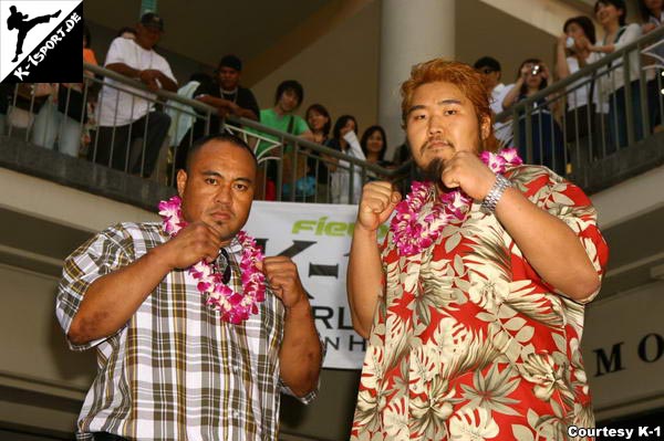 Pressekonferenz (Mighty Mo, Kyoung Suk Kim) (K-1 World Grand Prix 2007 in Hawaii)