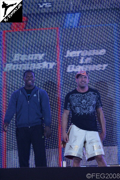 Bonjasky und Le Banner bei der Auslosung für das Finale