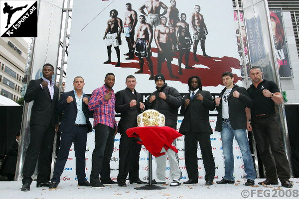 Press Conference (Remy Bonjasky, Gokhan Saki, Errol Zimmerman, Peter Aerts, Badr Hari, Ewerton Teixeira, Ruslan Karaev, Jerome Le Banner) (K-1 WORLD GRAND PRIX 2008 FINAL)