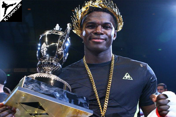 The 2008 Champion (Remy Bonjasky) (K-1 WORLD GRAND PRIX 2008 FINAL)