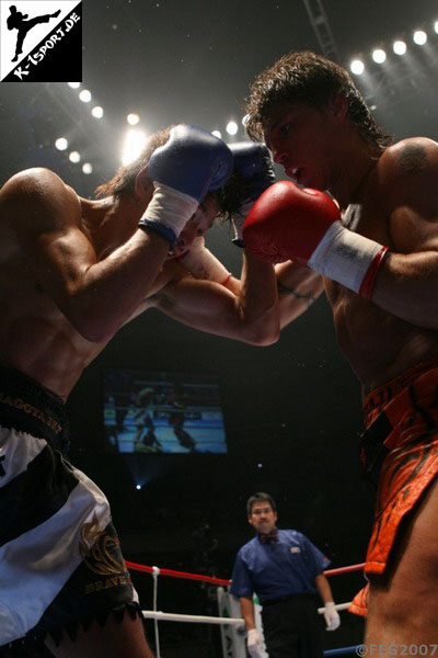  Yoshihiro Sato, Albert Kraus (K-1 World Max 2007 World Tournament Final)
