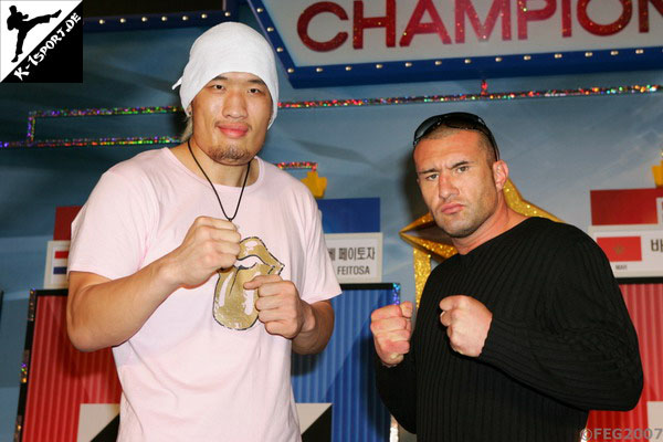 Auslosung (Hong-man Choi, Jerome Le Banner) (K-1 WORLD GRAND PRIX 2007 FINAL)