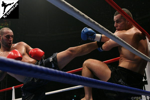  Glaube Feitosa, Chalid 'Die Faust' (K-1 World Grand Prix 2007 Final Elimination)