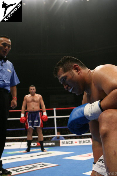 Peter Aerts, Ray Sefo (K-1 World Grand Prix 2007 Final Elimination)