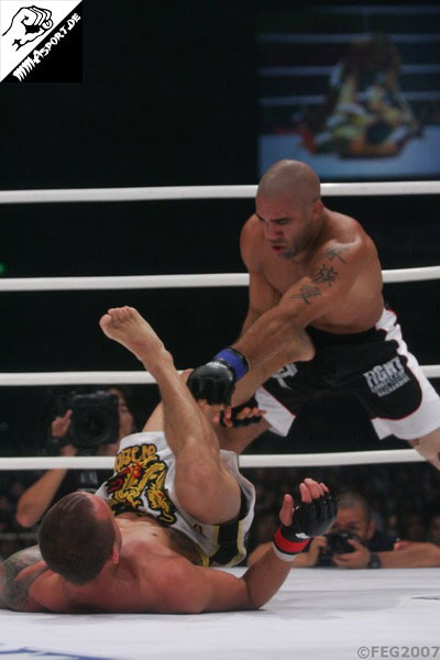 Andre Dida vs. J.Z. Calvan