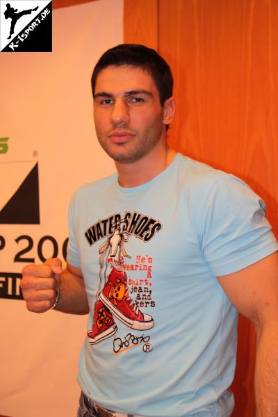  Ruslan Karaev (K-1 World Grand Prix 2009 Final Elimination)