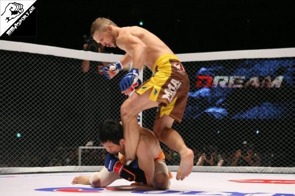  Zelg Galesic, Kazushi Sakuraba (DREAM.12)