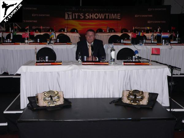 Pressekonferenz  (It's Showtime 2010)